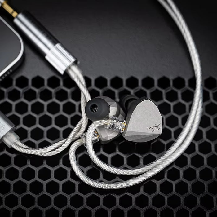 MOONDROP Kadenz 10mm ULT-Gen2 Dynamic Driver IEM | CNC Machined Shell with Interchangeable Nozzles