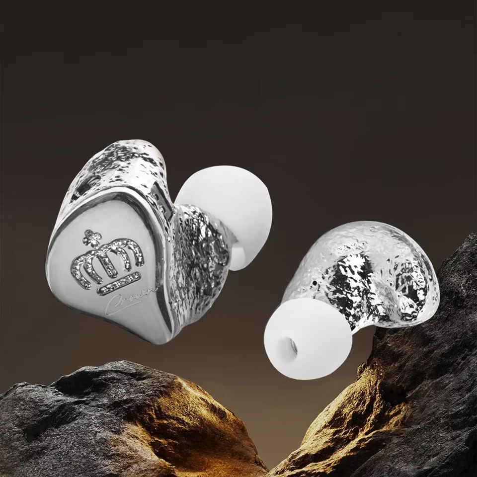 Earphones under $1000